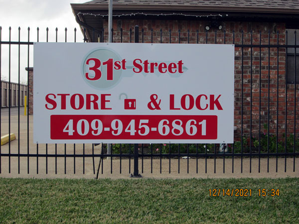 31st Street Store & Lock Image 3